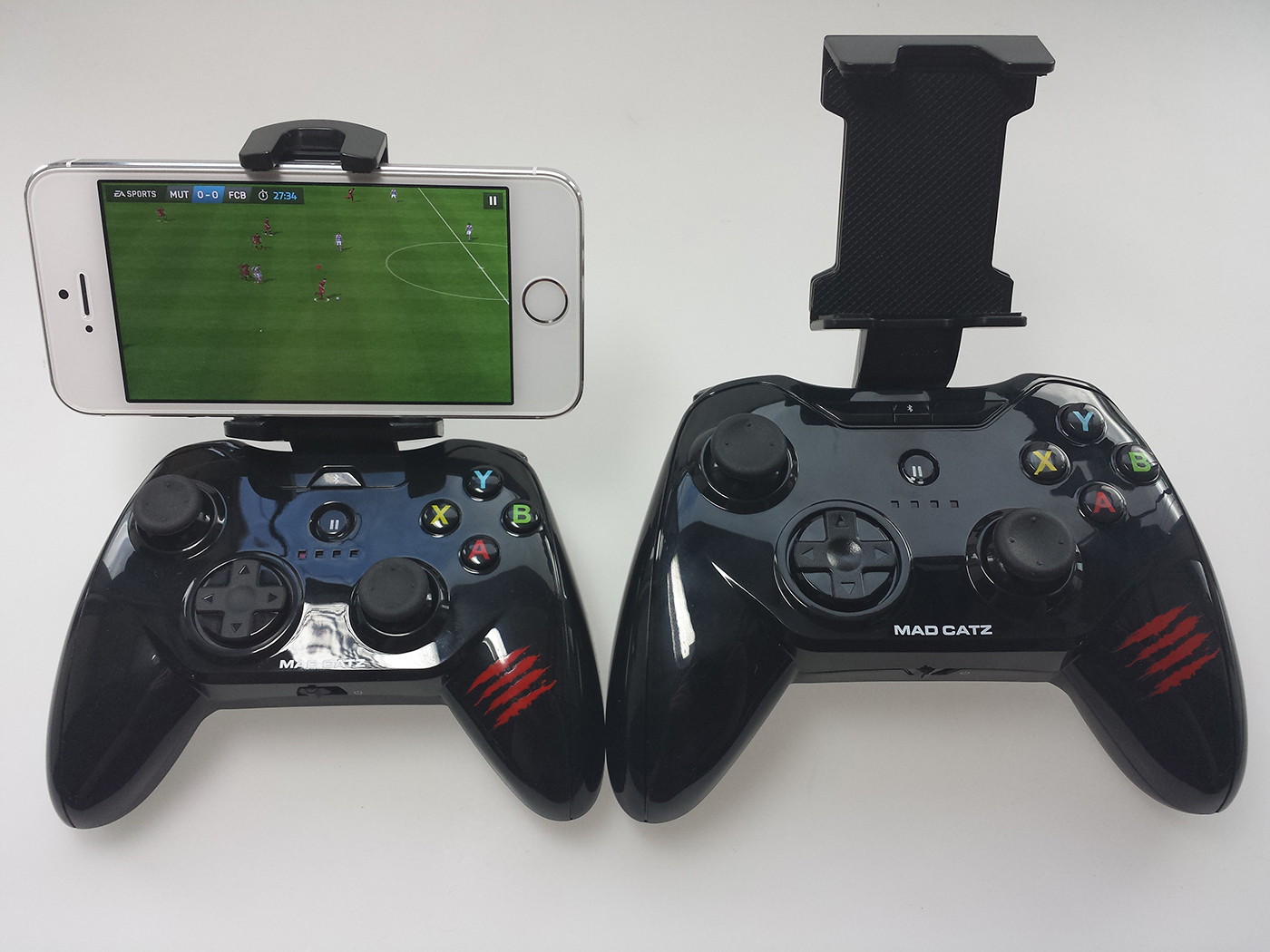 Kaphatóak a Mad Catz iOS-specifikus kontrollerei