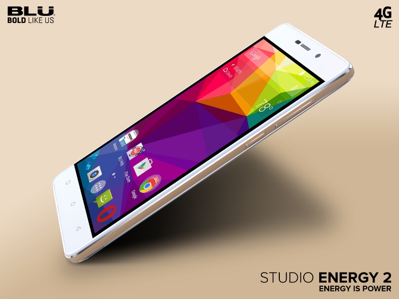 Két új okostelefont mutatott be a BLU