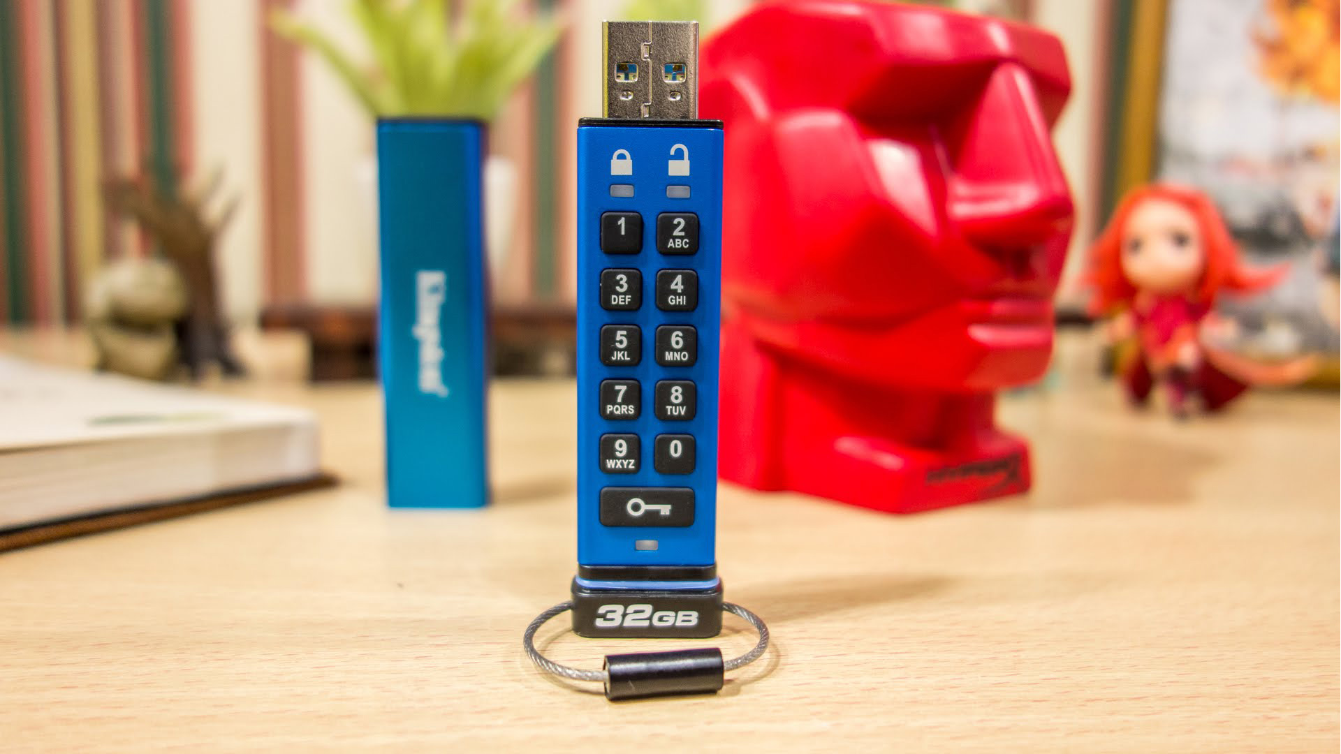 Kisebb kapacitással is elérhetőek a Kingston biztonságos USB-meghajtói