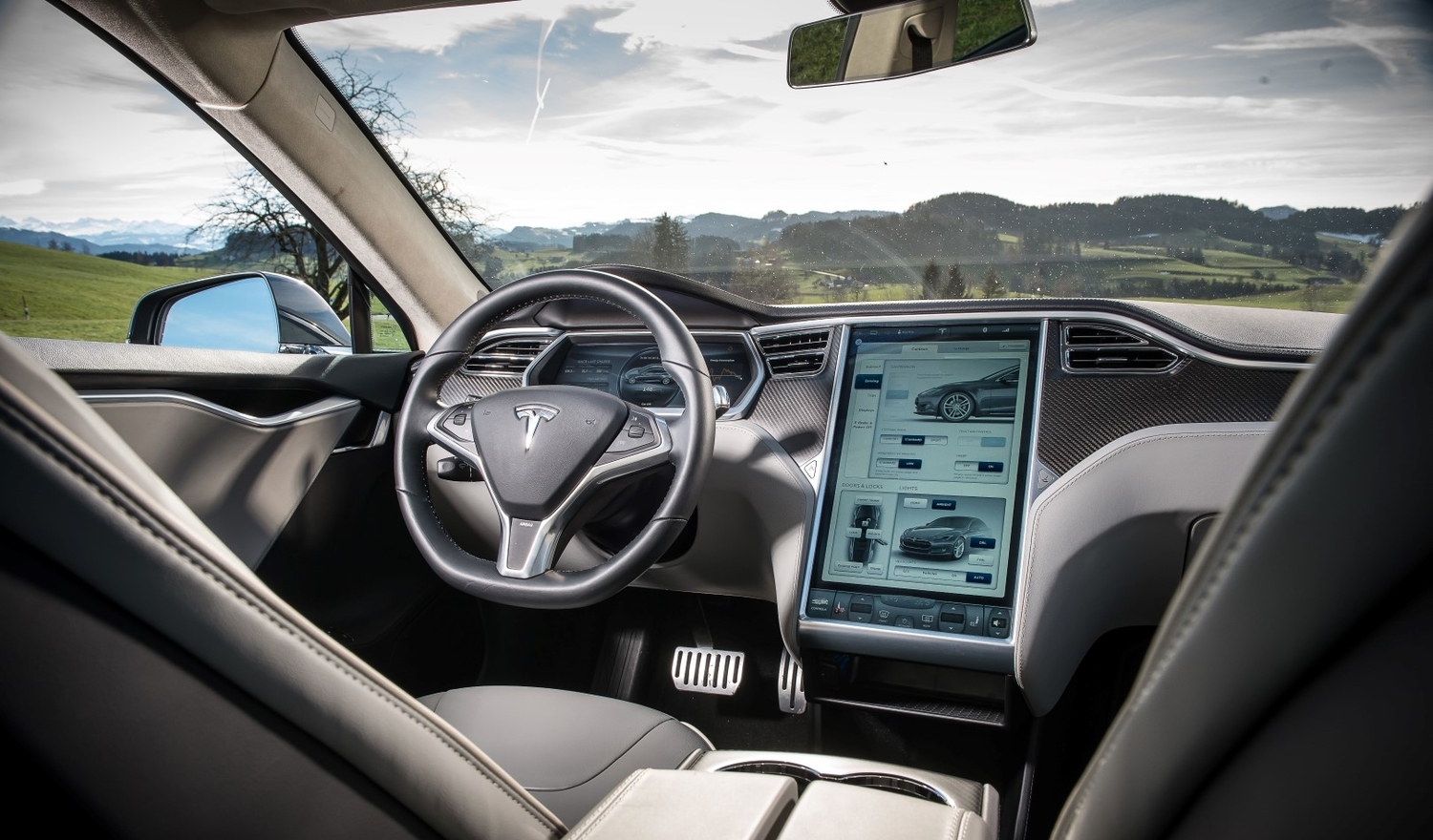 Klasszikus Atari-játékok érkeznek a Tesla elektromos autóihoz