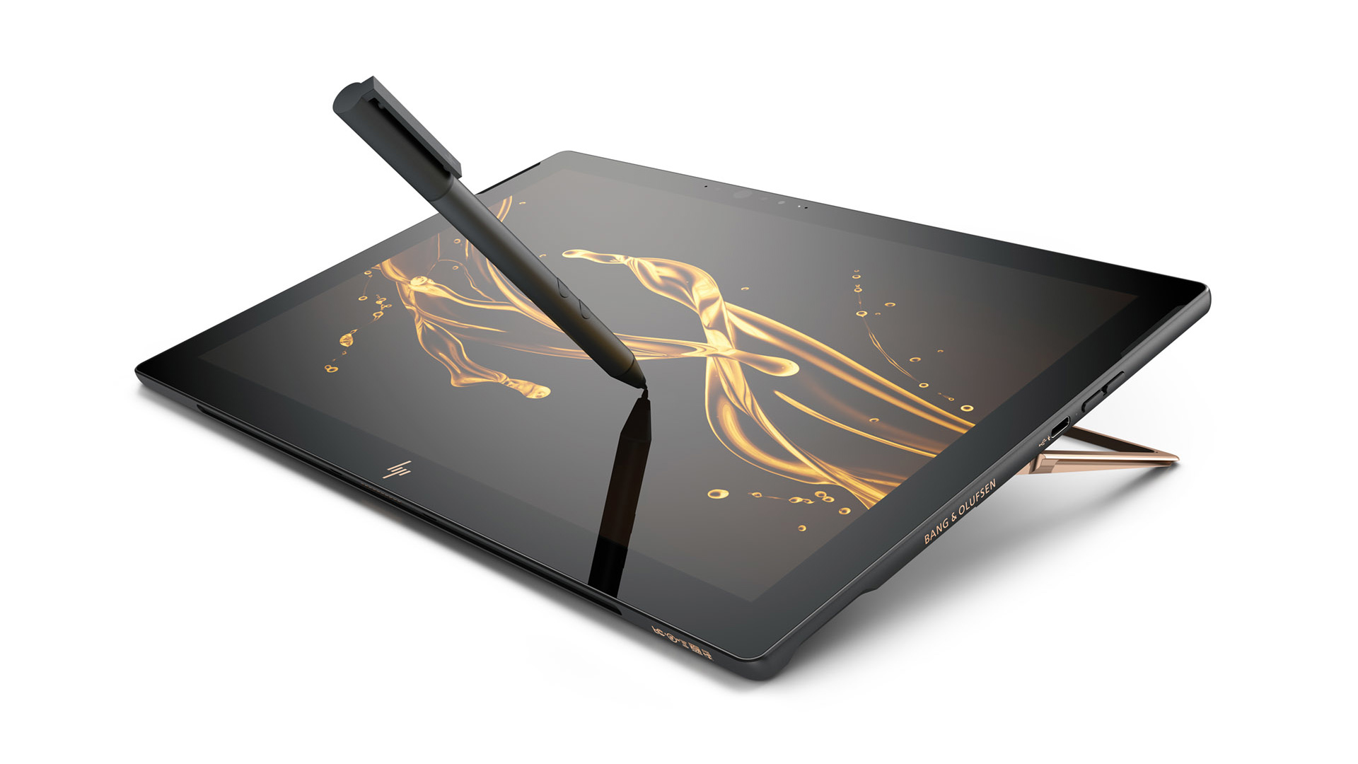 Komoly hibriddel bővít a HP