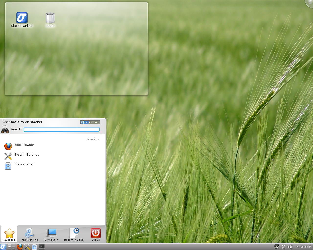 Letölthető az új Slackel Live KDE 4.9.2