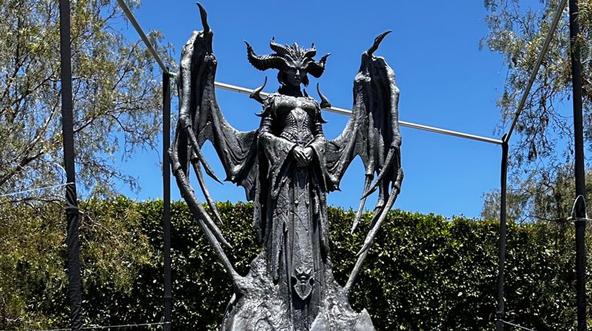 Nem minden százas szintű hardcore Diablo IV karakter neve kerül fel a Lilith szoborra