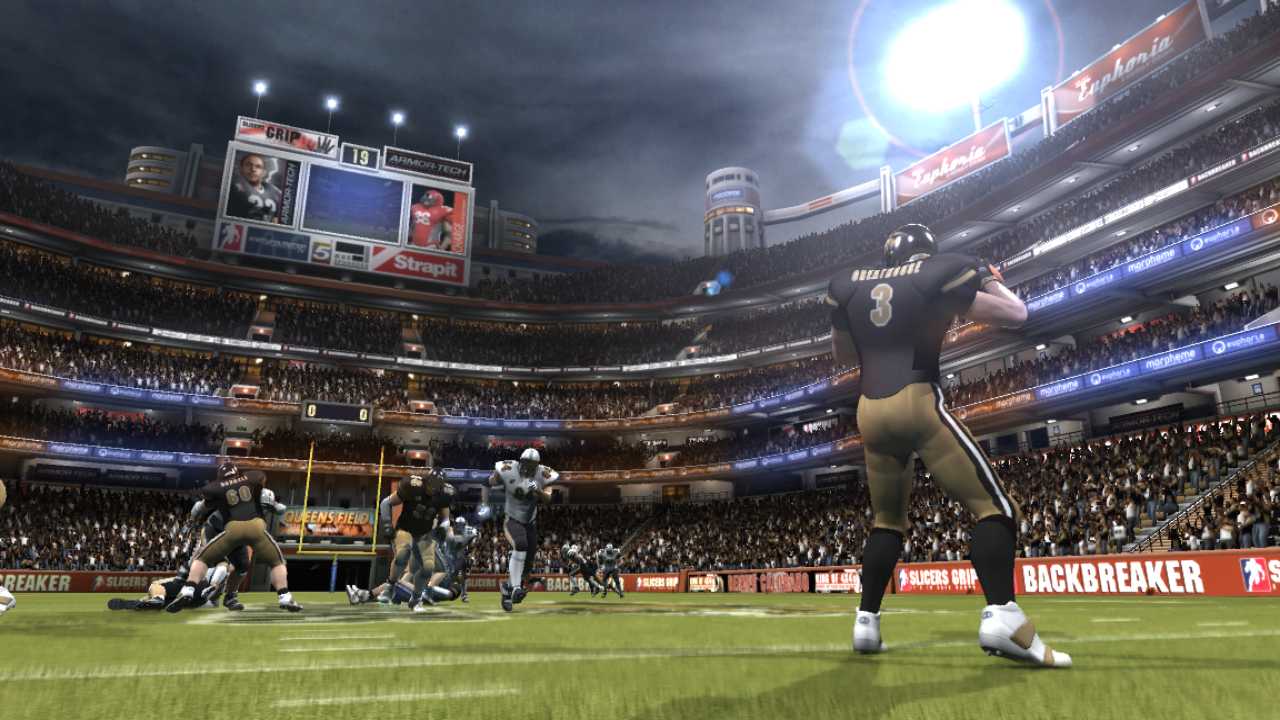 Nyáron az Xbox Live-ra látogat a Backbreaker: Vengeance