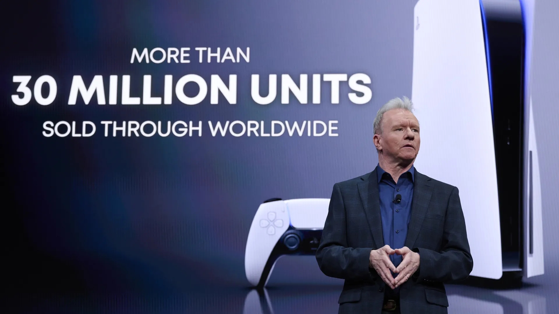 Nyugdíjba megy a PlayStation főnöke