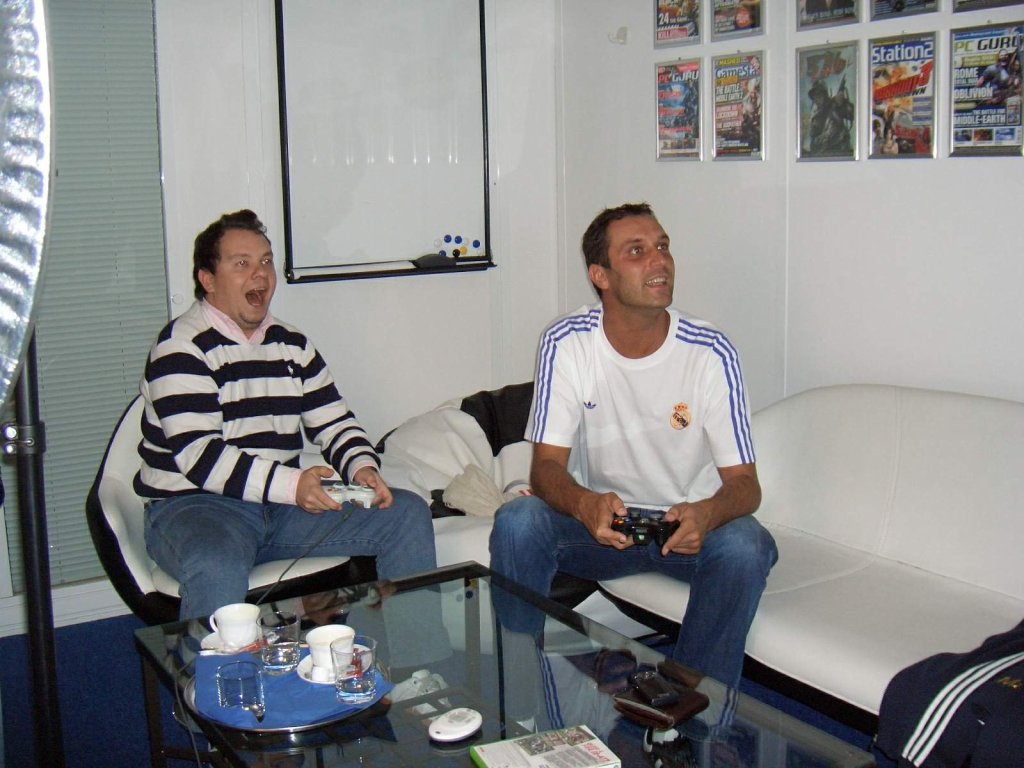 Összecsapott a két focifan