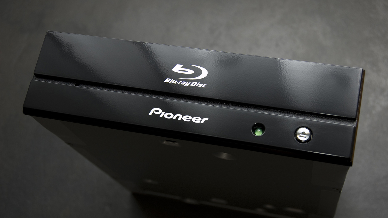 PC-s Ultra HD Blu-ray meghajtót mutatott be a Pioneer