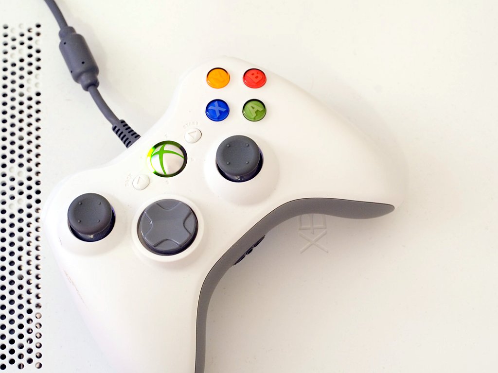 Péntektől Európában is olcsóbb az Xbox 360