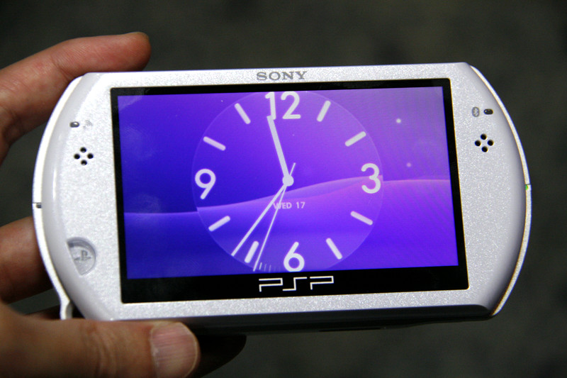 PlayStation Portable Go! Vs 3000: Galéria