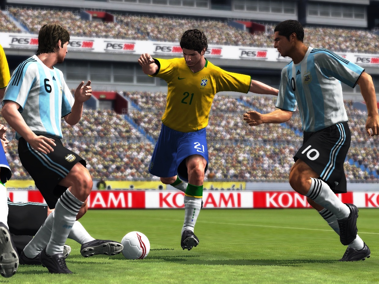 Pro Evolution Soccer 2009: Ősszel érkezik, odabent az első képek
