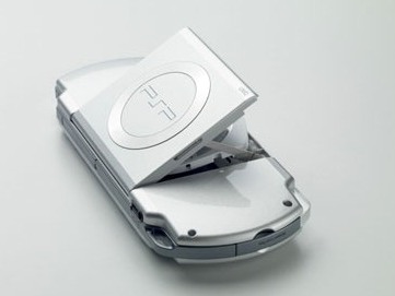 Resistance Retribution, Super Stardust Portable és Entertainment Pack bejelentések