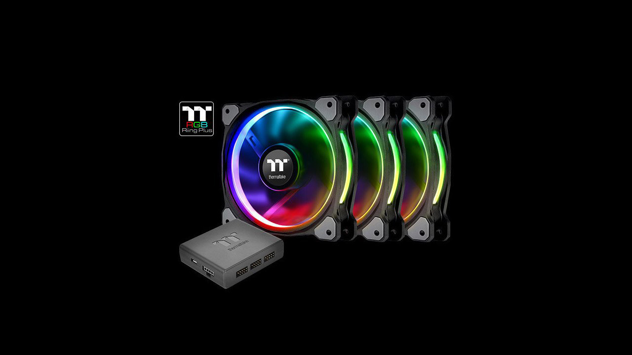 RGB-s ventilátorral bővít a Thermaltake