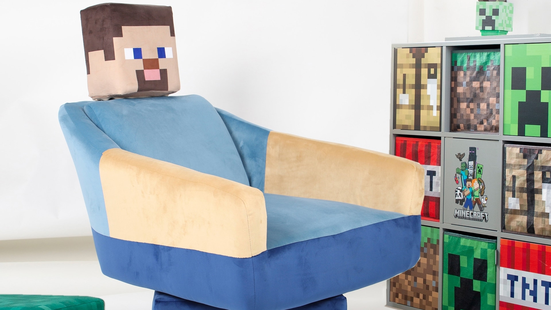 Steve ölébe ülhetünk egy piacra dobott Minecraft-székben