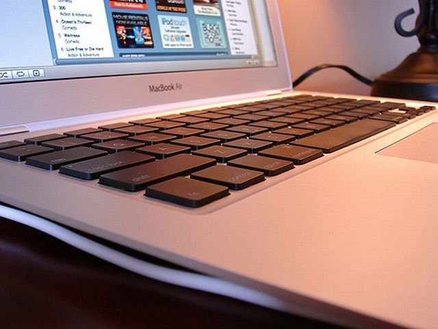 Sült alma Macbook módra – Gondok az új noteszgép hűtésével