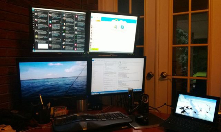 Surface Pro munkaállomást állított össze egy amerikai szoftvermérnök