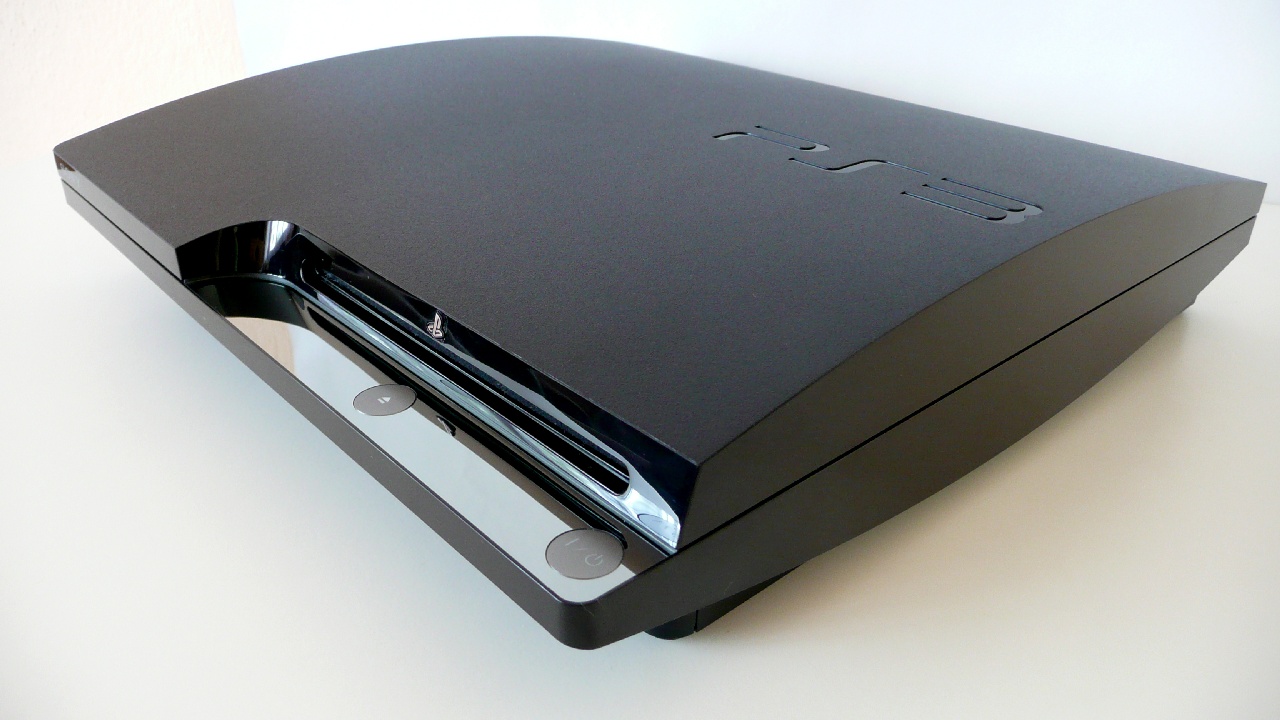 Tovább karcsúsodhat a PS3 Slim? „Soha ne mondd, hogy soha” – feleli a SONY