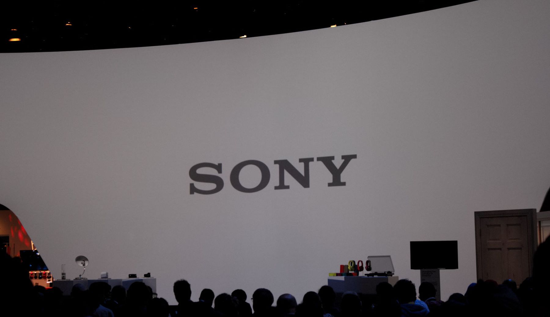 Trailerrel indítja a CES 2016-ot a Sony