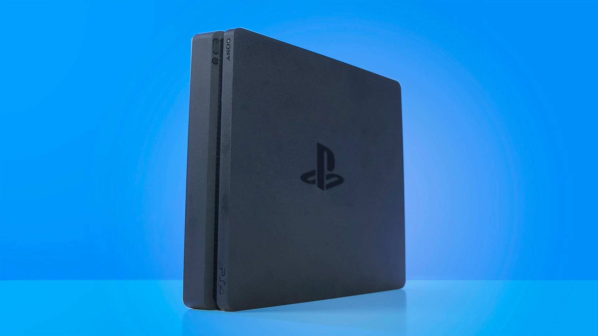ÚJ PS4 modellt dobott piacra a Sony