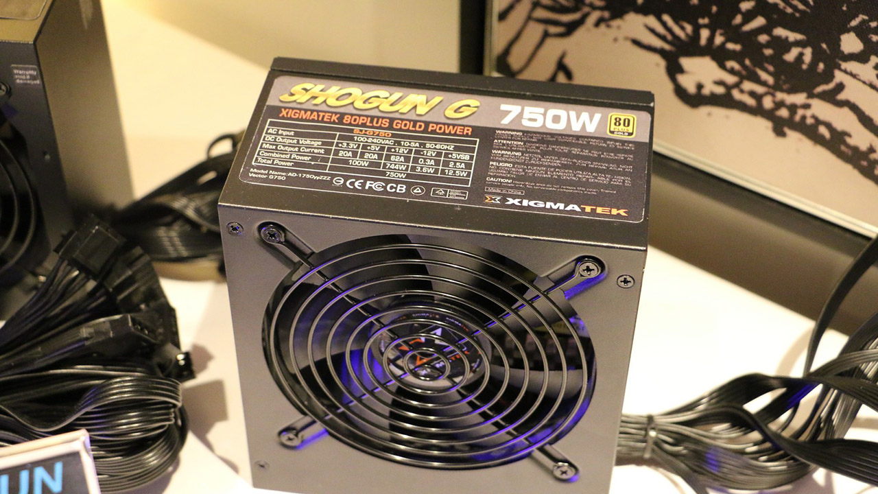 Új tápokkal bővít a XIGMATEK