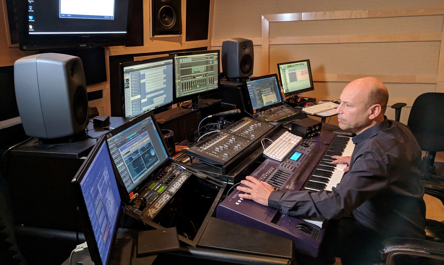 Újgenerációs játékon dolgozik Inon Zur, a Fallout és a Dragon Age-játékok zeneszerzője