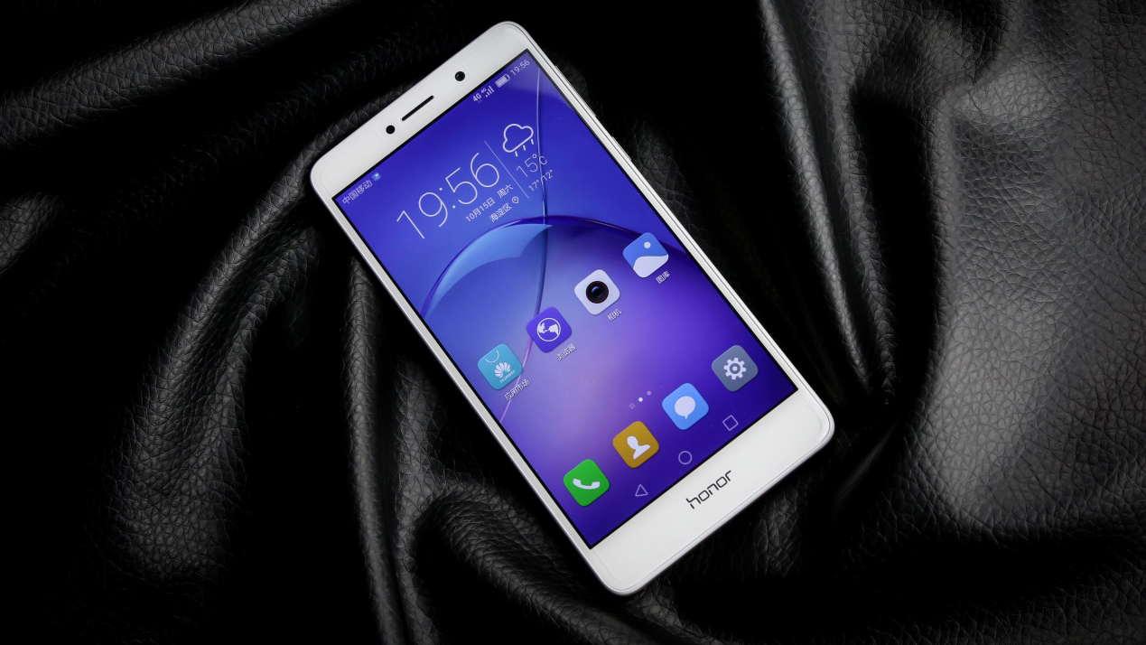 Valóban két hátsó kamerát kapott a Honor 6X