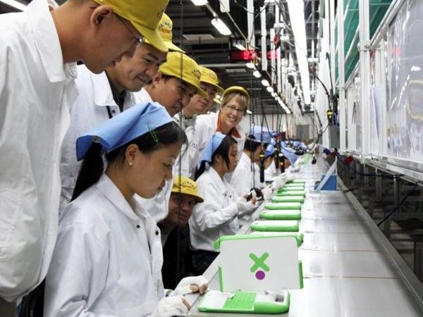 Végre megkezdődött a 100 dolláros noteszgép gyártása