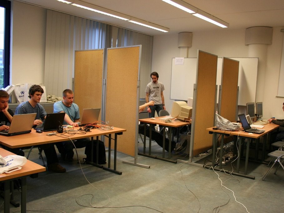 VIII. BME Nemzetközi 24 órás Programozóverseny