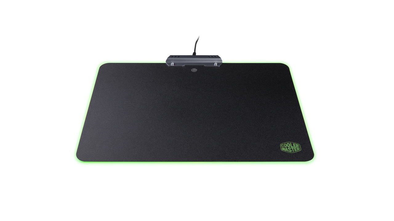 Világító egérpadot készített profi gamereknek a Cooler Master