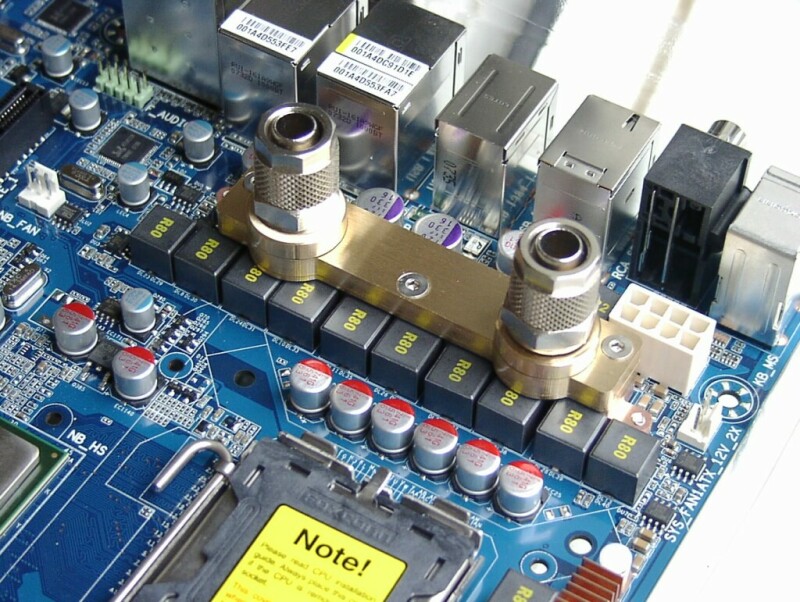 Viszlát 965, helló P35!