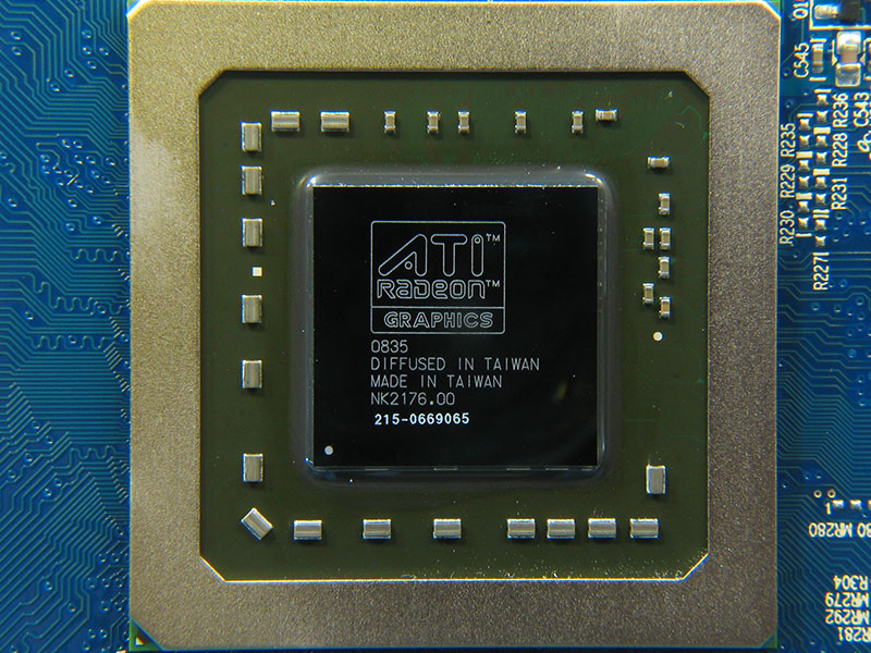 Vízhűtéses HD 4850 X2 a Sapphire-től