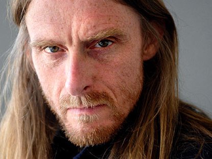 40 órás rekordbeszélgetés internettelefonon