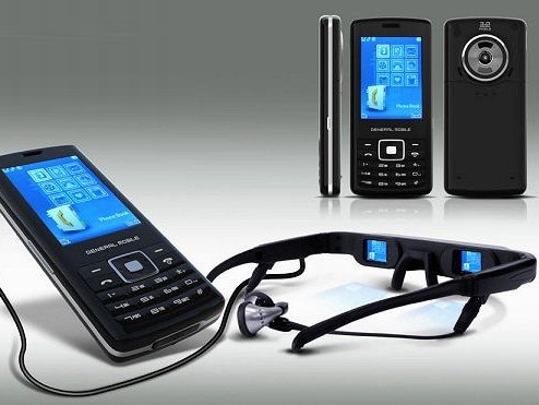 Mobiltelefon videószemüveggel